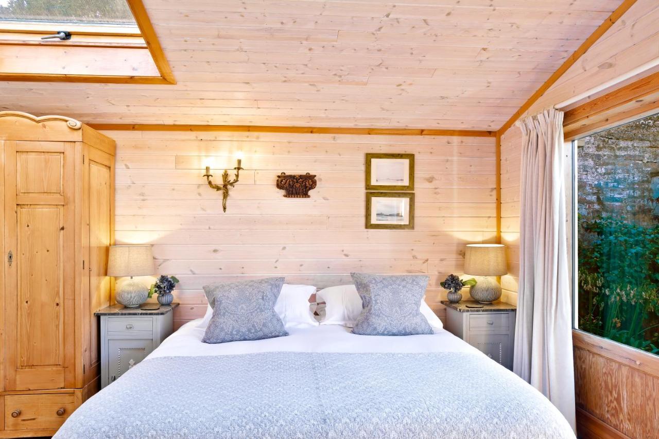 The Lodge - Luxury Lodge With Super King Size Bed, Kitchen & Shower Room Hurstpierpoint Eksteriør bilde